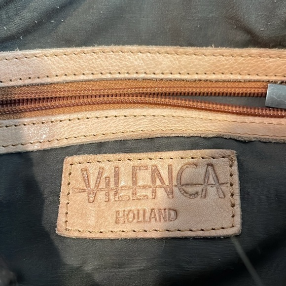 Vilenca Leather Backpack - Picture 8 of 11